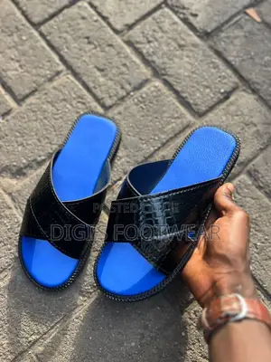 Black Croc Leather Slippers With Blue Inner