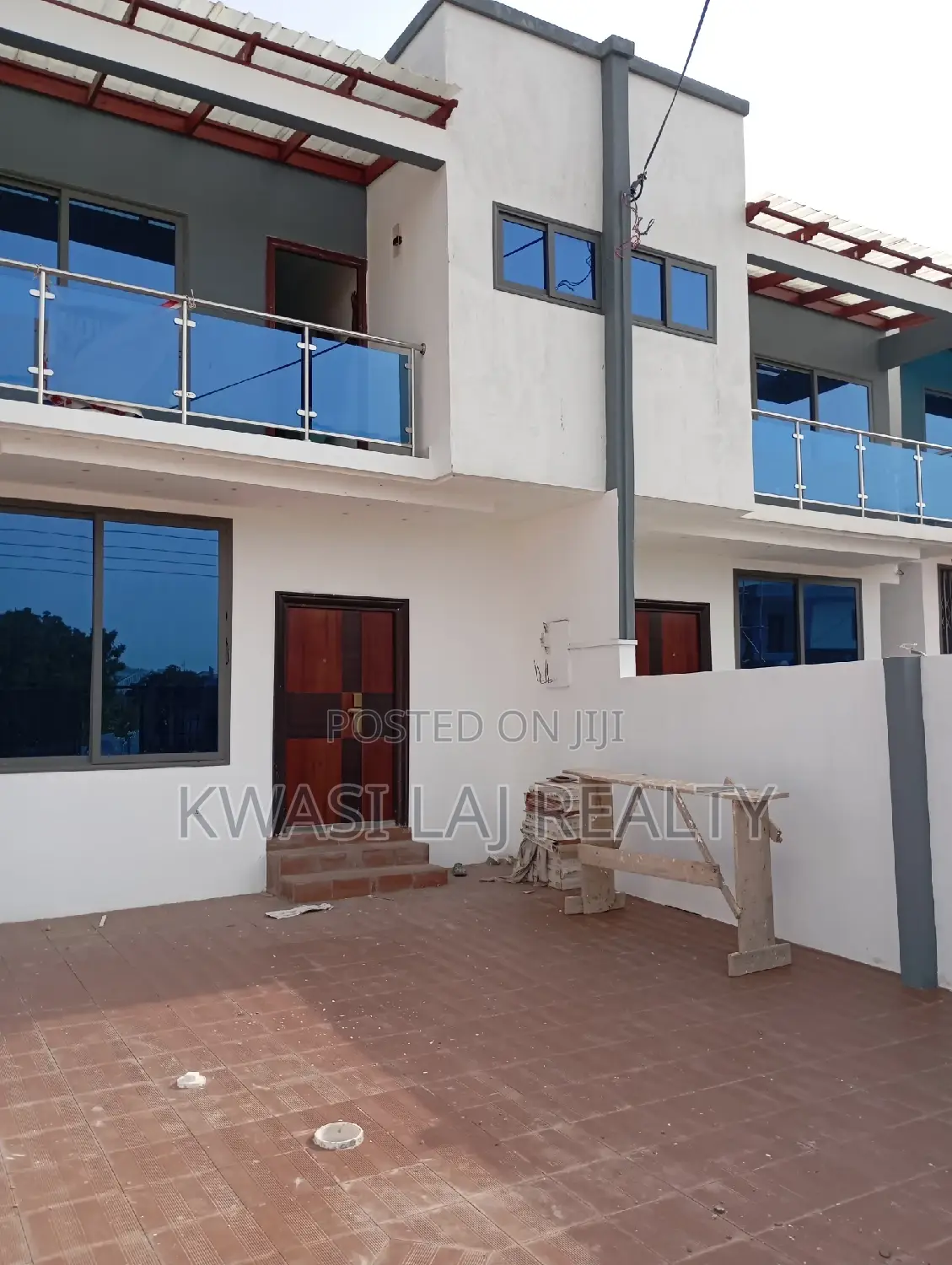3bdrm House in Acp, Pokuase for sale