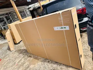 Grab Your Favorite  QLED UHD Smart Samsung 85”Q60
