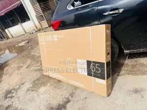 LG UHD Smart Glossy LED Screen 65”UR78