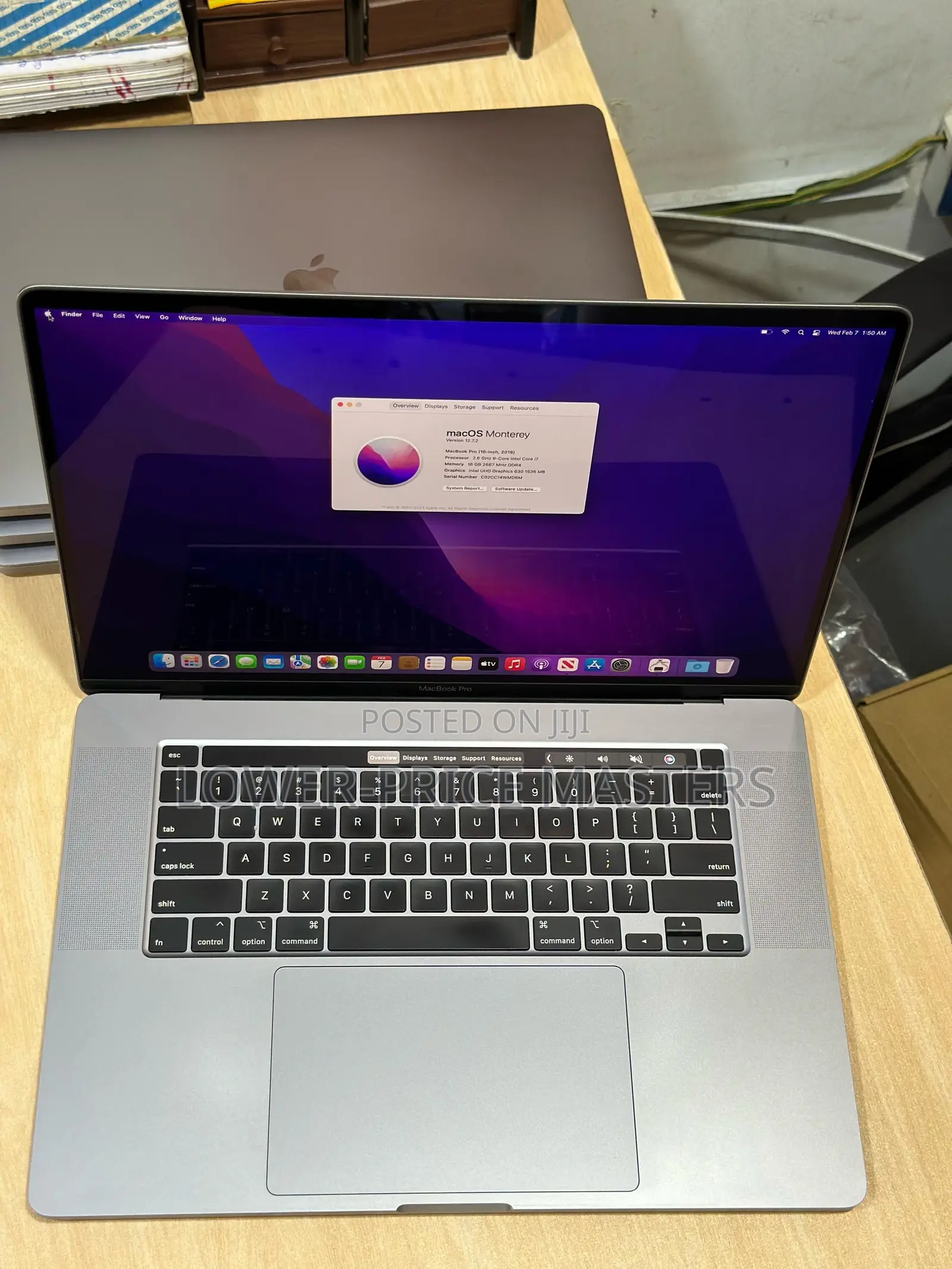 New Laptop Apple MacBook Pro 16GB Intel Core I7 SSD 512GB