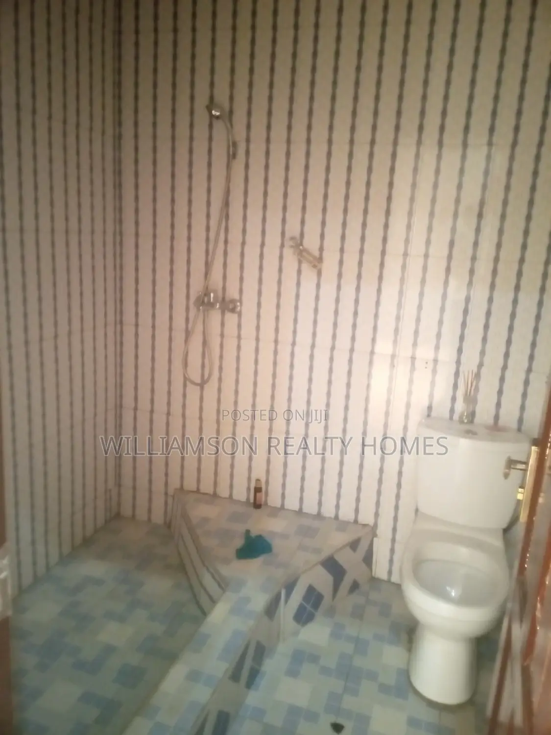 2bdrm Apartment in Community 18 Area, Spintex for rent