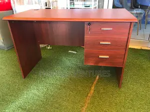 Quality Computer Office Table