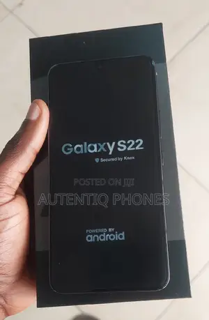 New Samsung Galaxy S22 5G 128 GB Black