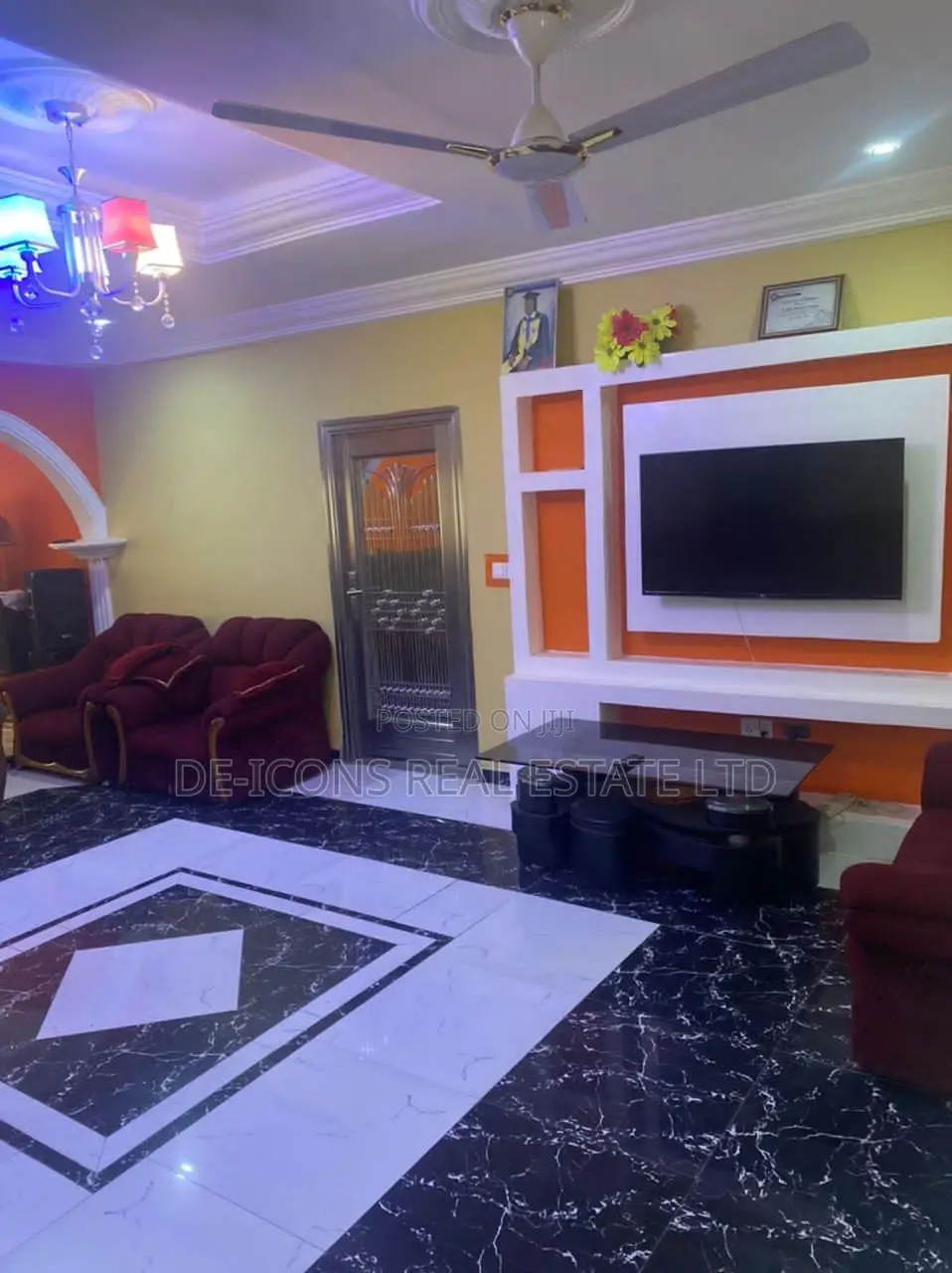 4bdrm Mansion in De-Icons Real Estate, Awutu Senya East Municipal