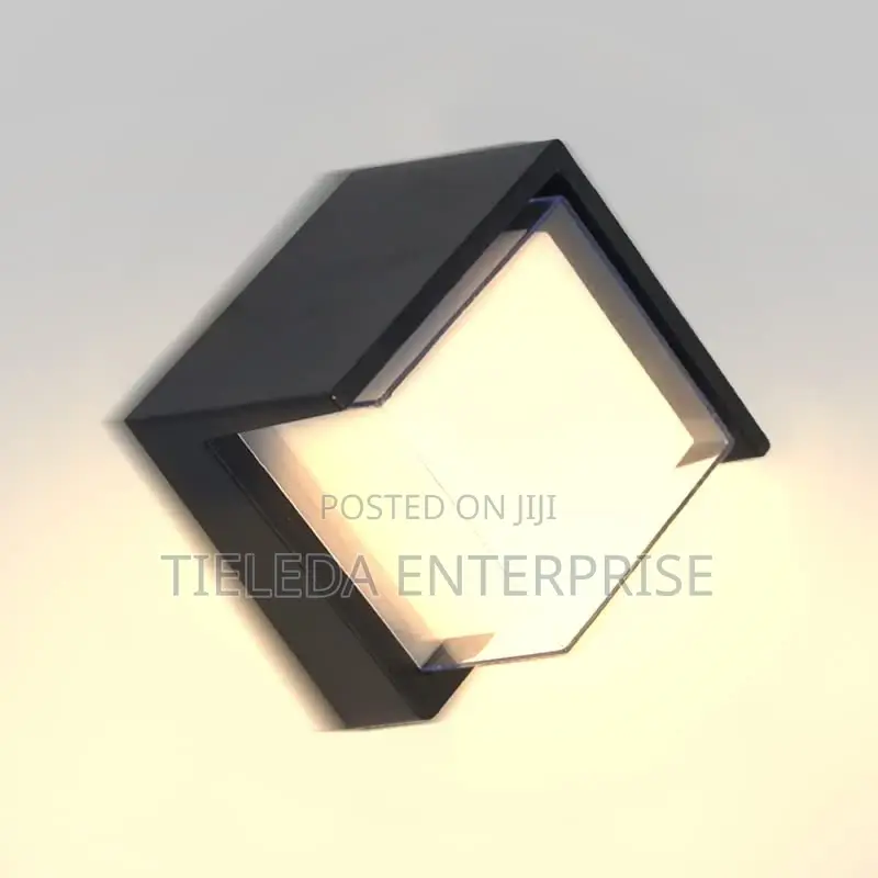 Latest Square Wall Light