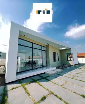 3bdrm House in Ashaley Botwe for sale