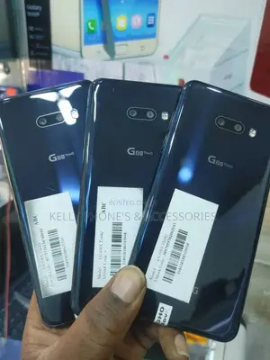 New Samsung Galaxy S10e 128 GB Black