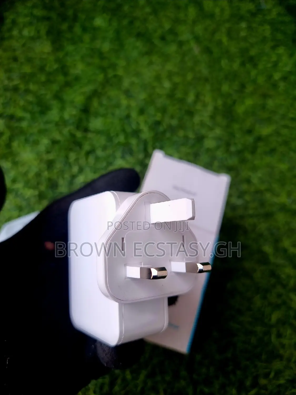 Original Ravpower 3 Pot Charging Adapter (30watts)