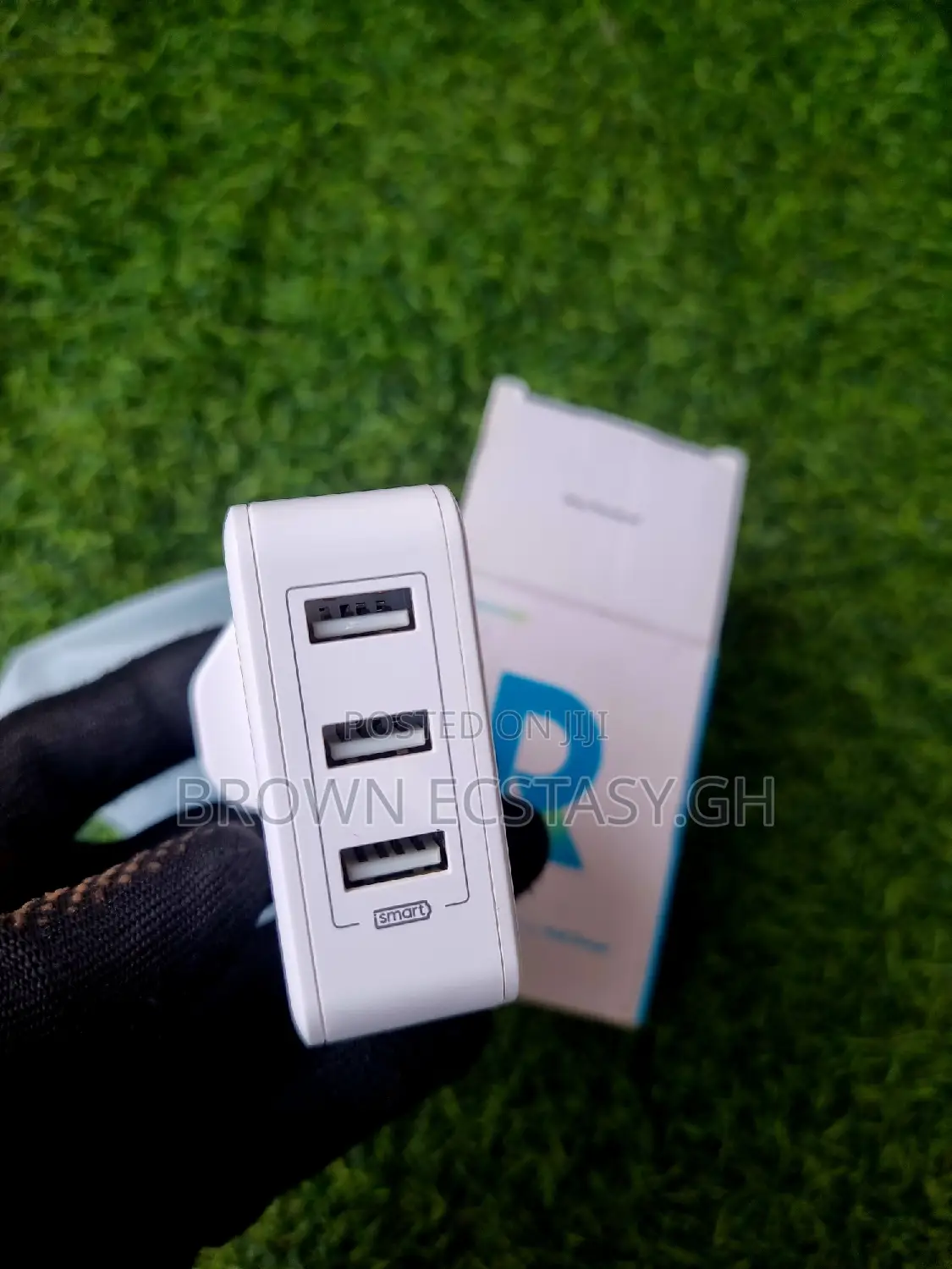 Original Ravpower 3 Pot Charging Adapter (30watts)