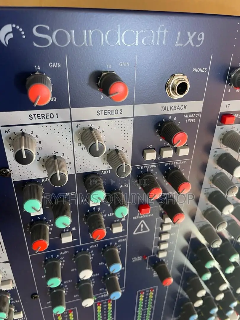 Soundcraft LX9 24channels Analog Mixer