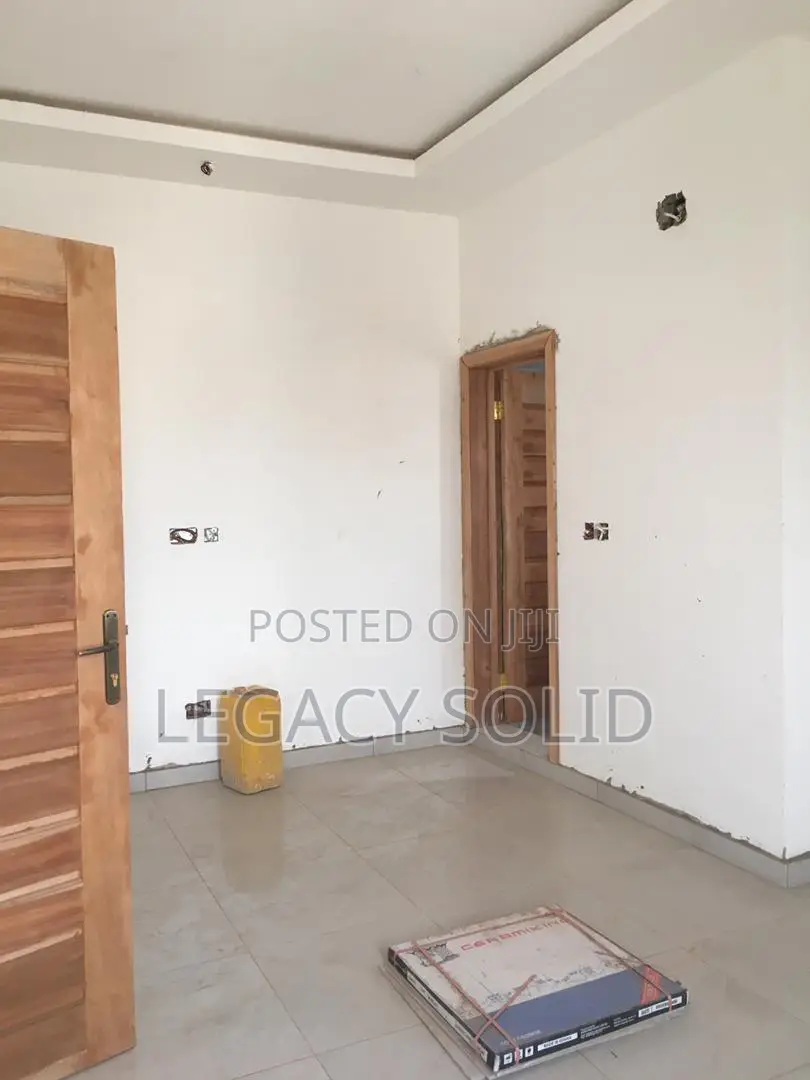 2bdrm Apartment in Legacy Solid Real, Tseaddo for rent