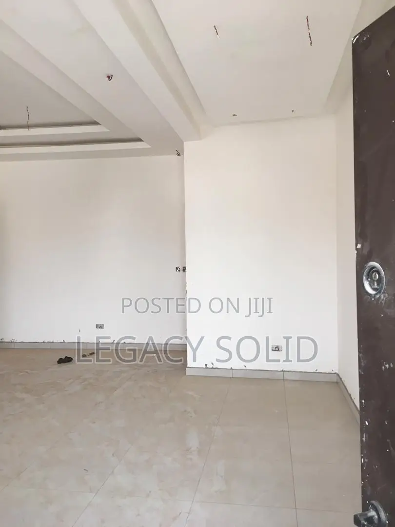 2bdrm Apartment in Legacy Solid Real, Tseaddo for rent