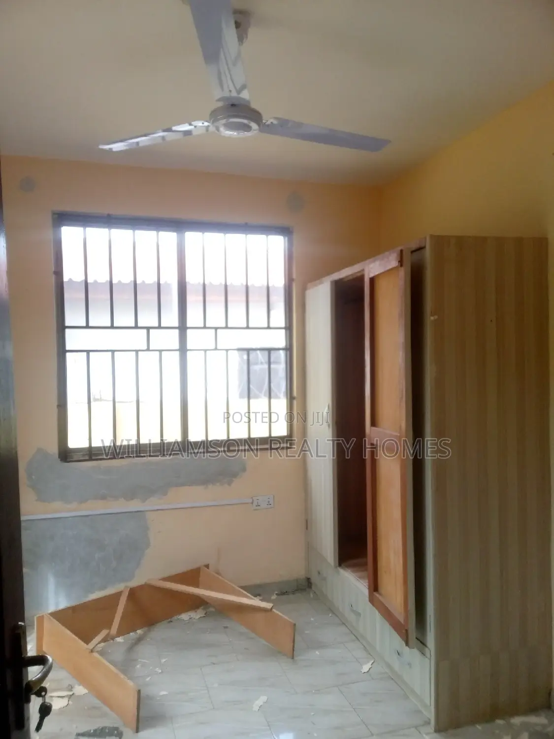 4bdrm Apartment in Community 18 Area, Spintex for rent