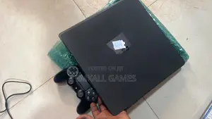 Playstation 4 Slim 1 Tb