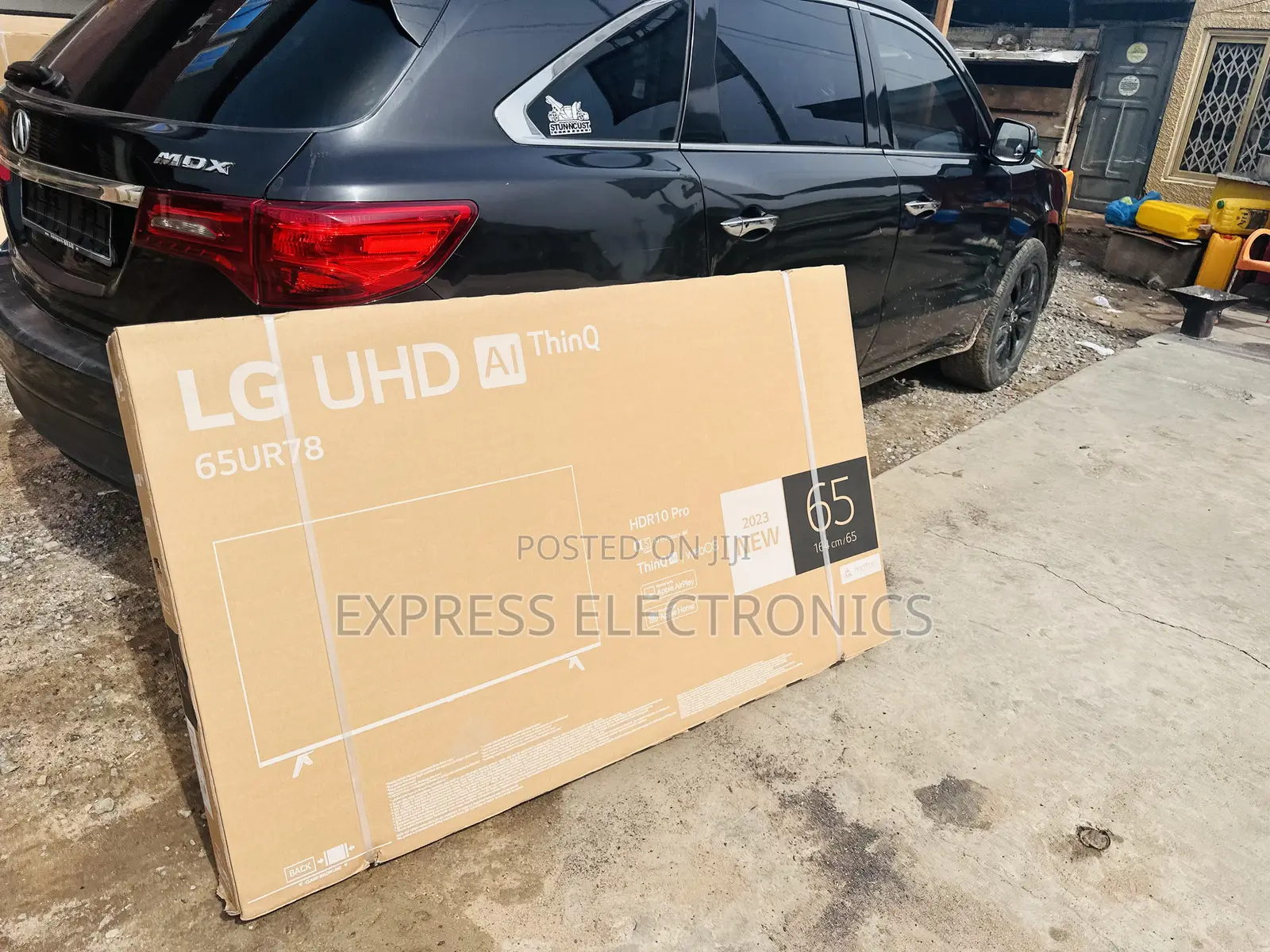 Very Cool Slim UHD Smart Glossy 75”inches UR78