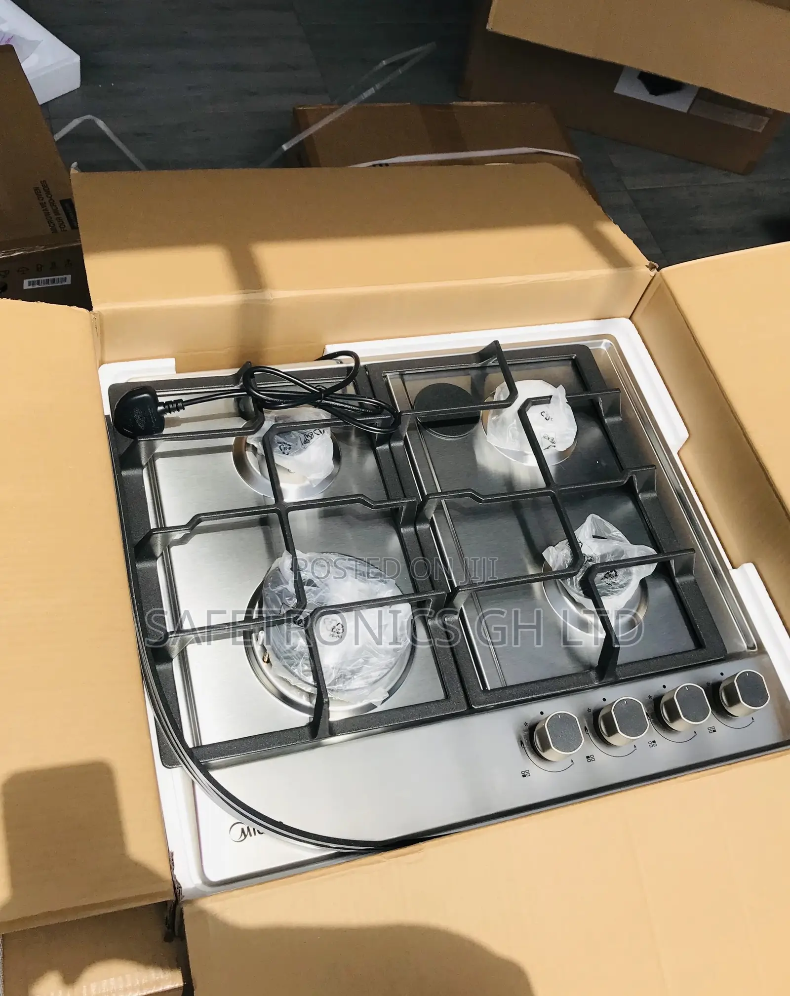 Available Gray Midea Electric 4 Hobs Cooker 60G40ME