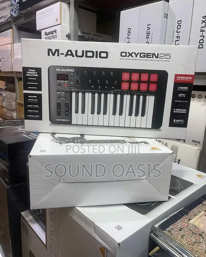 M-Audio Oxygen 25 25-Key USB MIDI Keyboard Controller