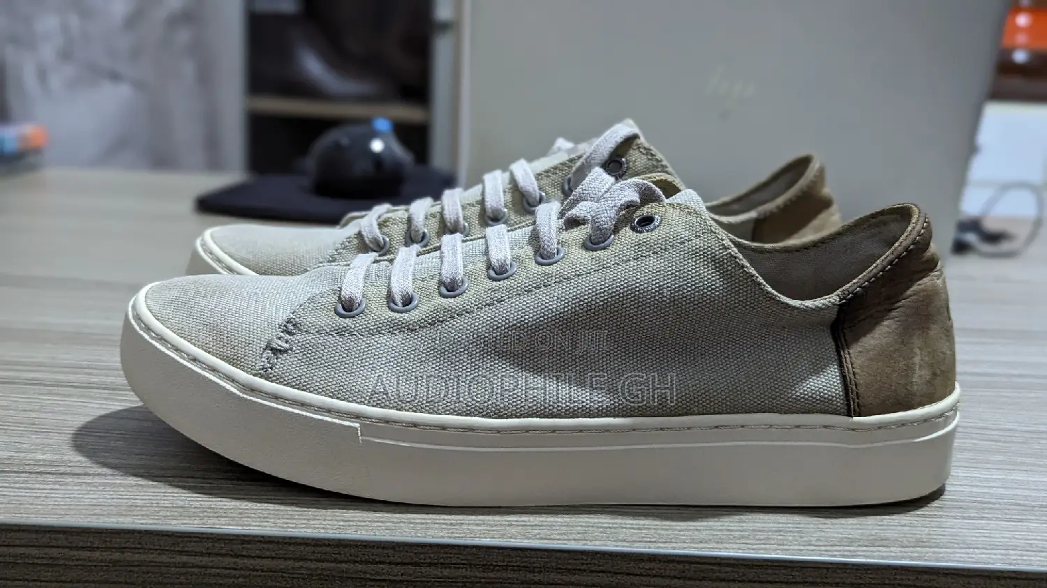 Toms Grey Lace Up Men’S Lenox Canvas Sneakers