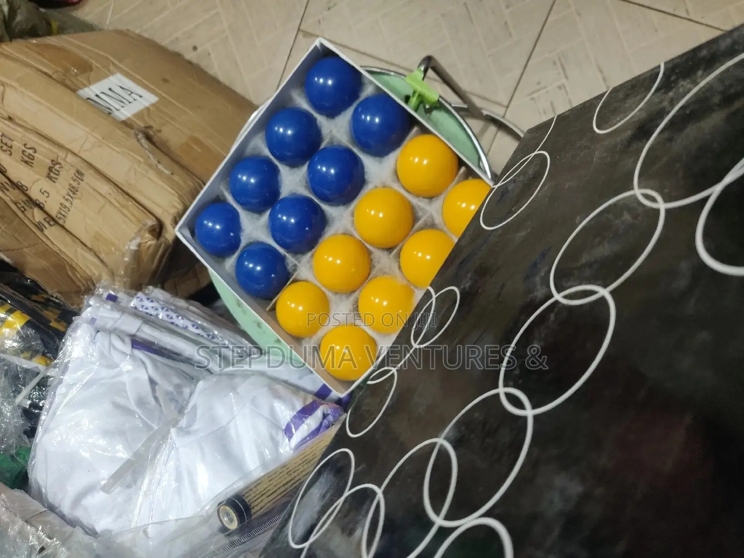 Snooker Balls 2 Colours