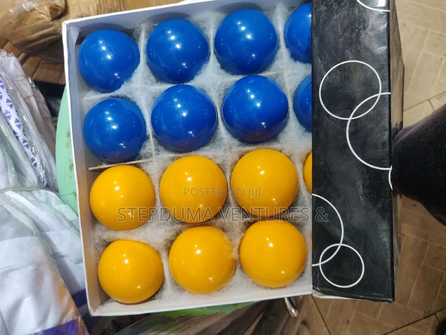 Snooker Balls 2 Colours