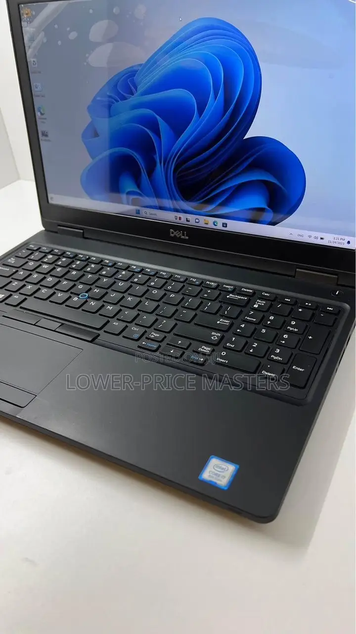 New Laptop Dell Latitude 5580 16GB Intel Core i7 SSD 512GB