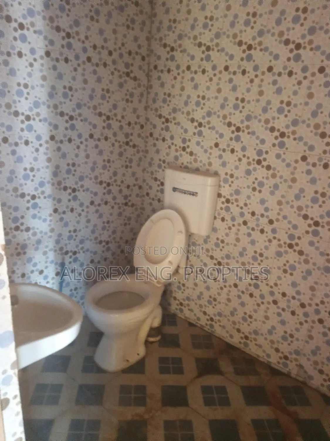 1bdrm Apartment in Ashieyie, Adenta for rent
