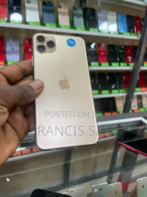 New Apple iPhone 11 Pro Max 256 GB Gold