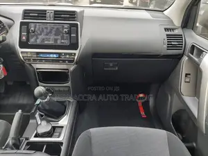New Toyota Land Cruiser Prado 2022 Gray