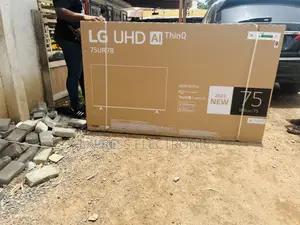 True Cinematic Experience UHD Smart Glossy 75”UR78