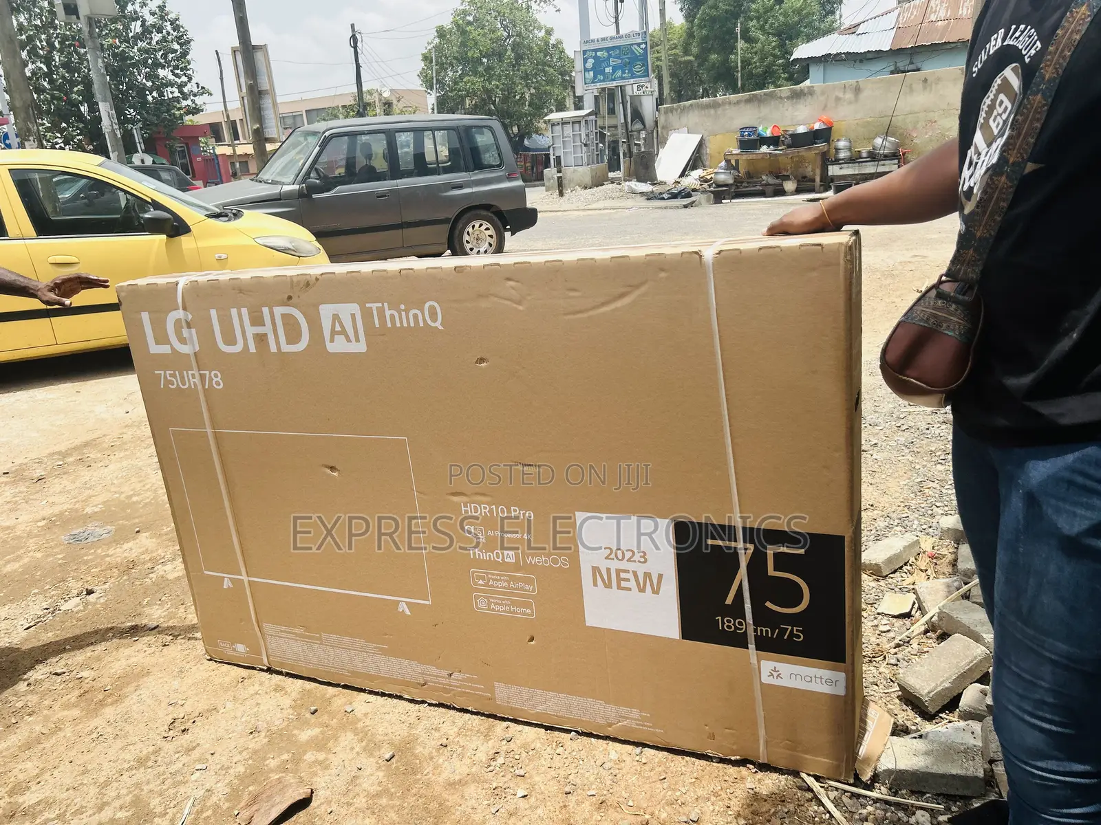 Grab Your Favorite  LG Tv UHD Smart Glossy 75”UR78