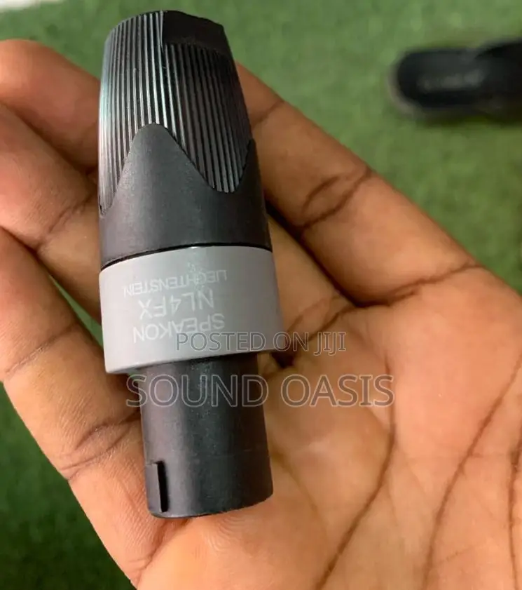 NL4FX Speakon Plugs