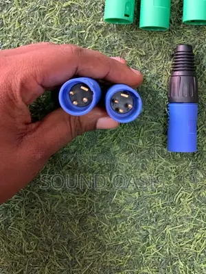Male and Female Canon Plugs (Plastic) -XLR Plugs