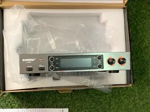 Shure U-A6 2in1 Professional Wireless Microphone
