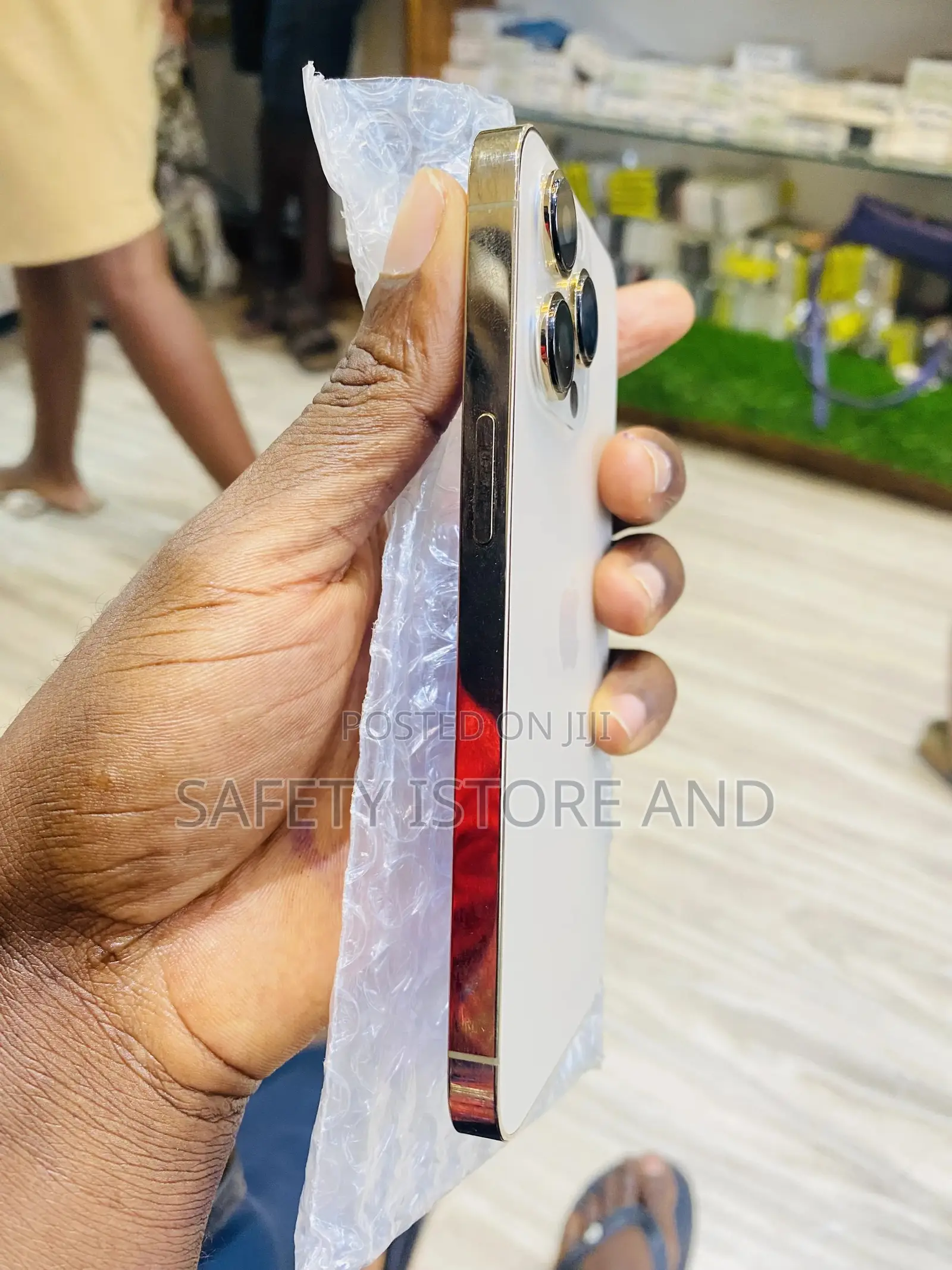 New Apple iPhone 13 Pro 128 GB Gold