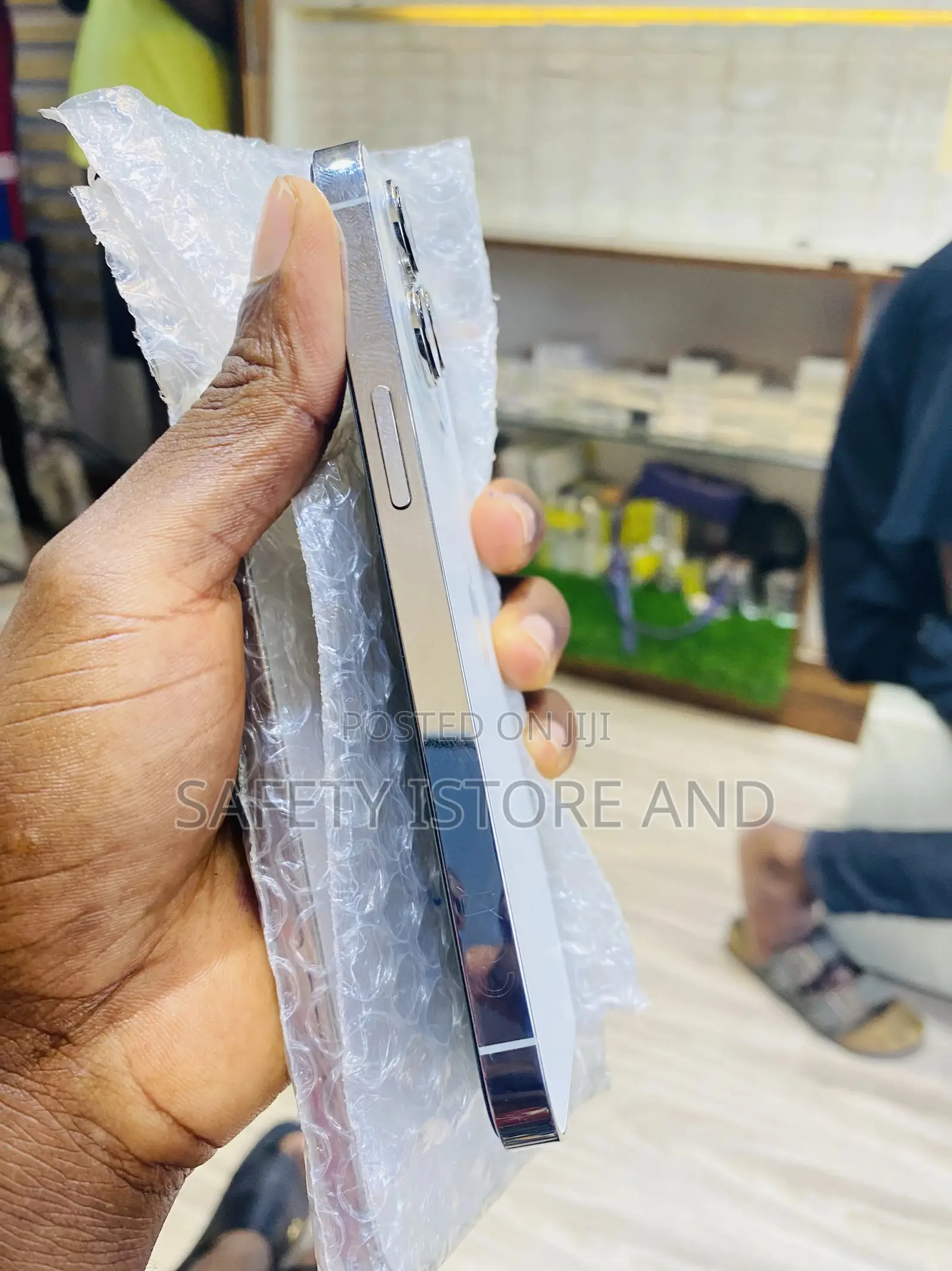 New Apple iPhone 13 Pro 128 GB White