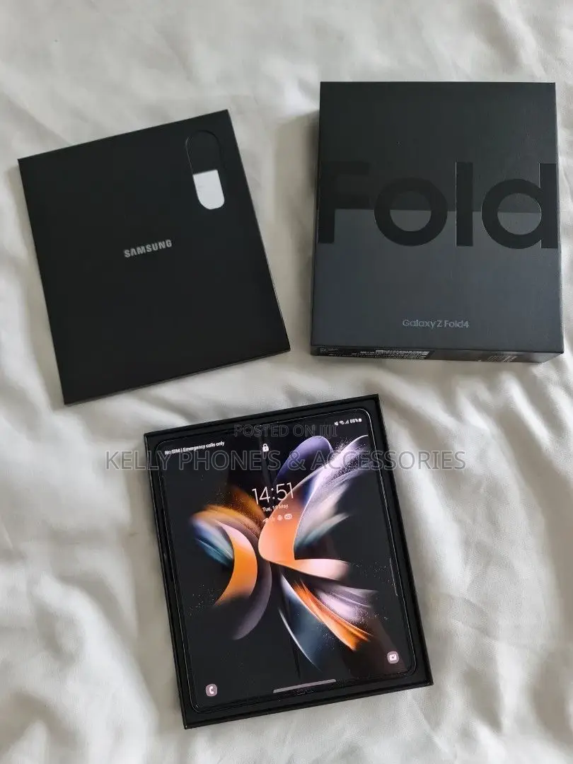 New Samsung Galaxy Z Fold4 512 GB Black