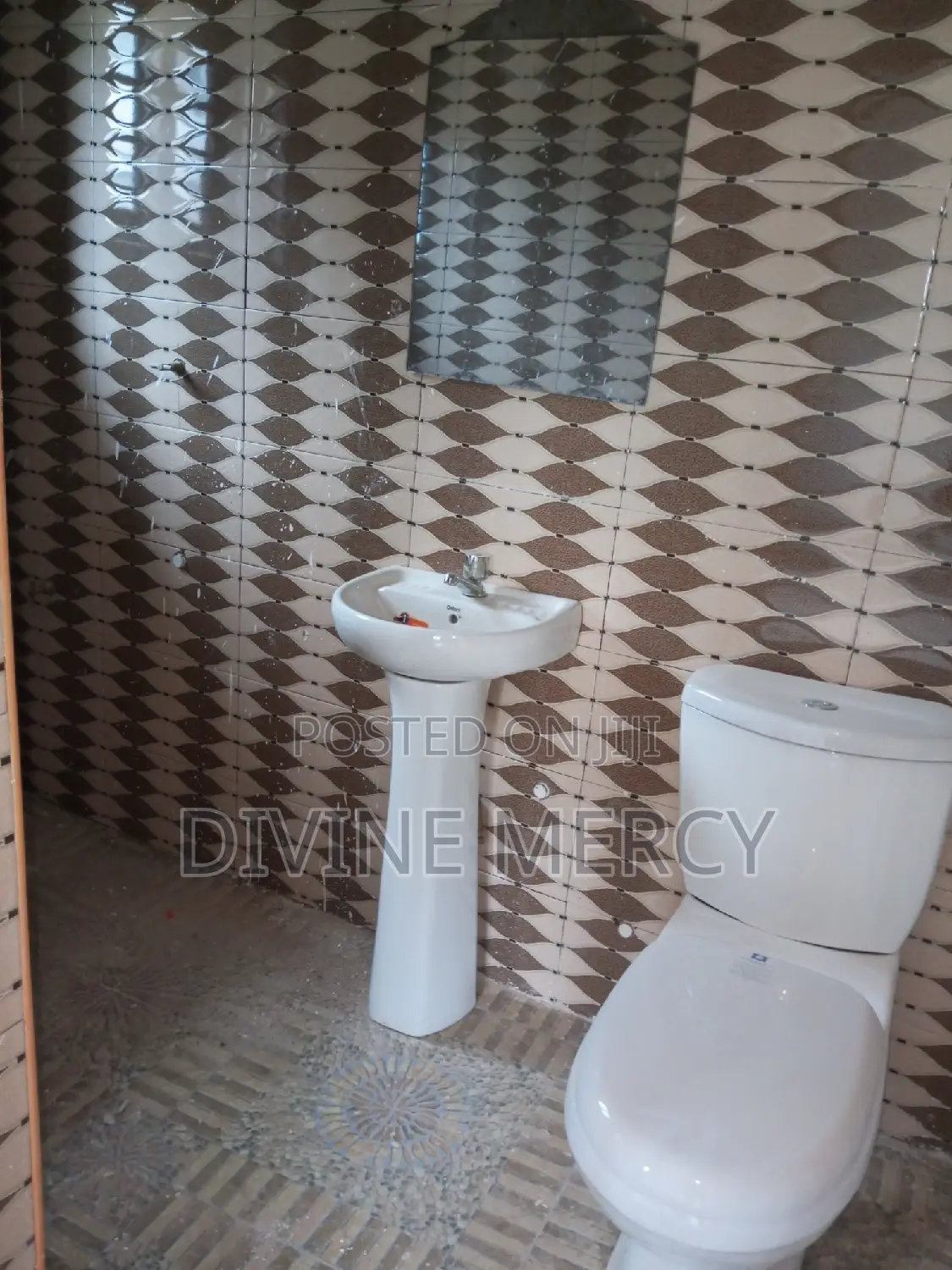 3bdrm Bungalow in Kasoa, Awutu Senya East Municipal for sale