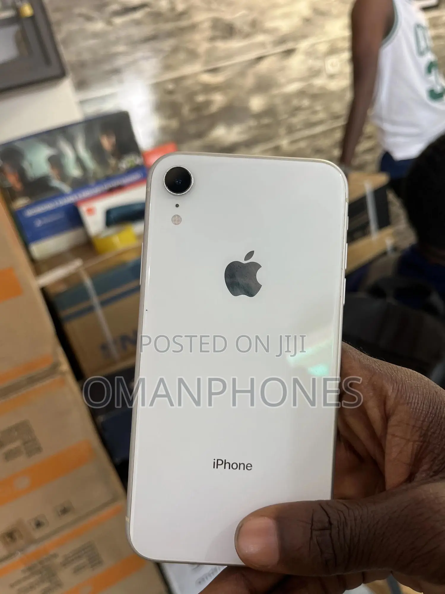 Apple iPhone XR 64 GB White