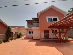 5bdrm House in Skm, Achimota for rent