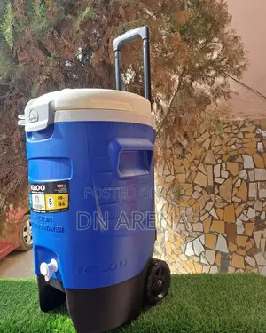 5 Gallon 20quarts on a Wheel