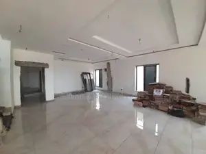 4bdrm House in Skm, Spintex for sale