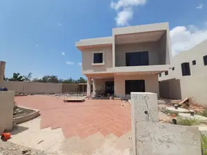 4bdrm House in Skm, Spintex for sale