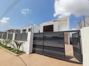 4bdrm House in Skm, Spintex for sale