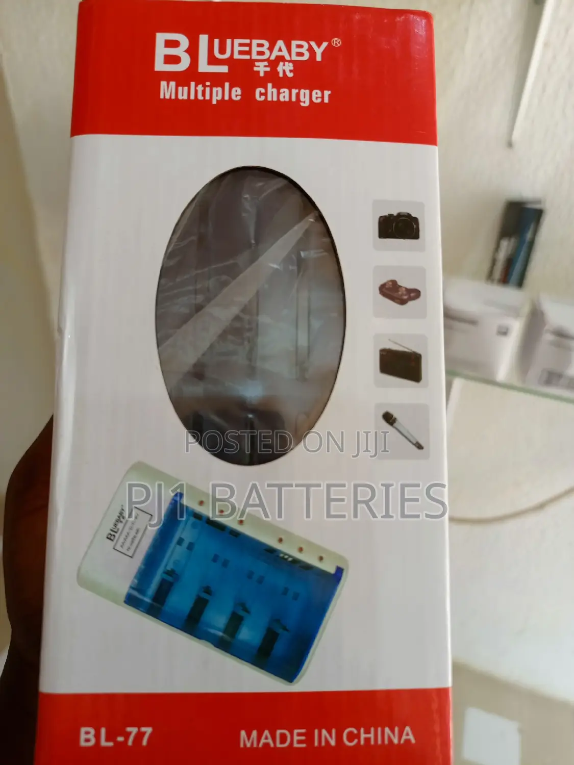Aa , Aaa , 9V , C, D, Universal Charger