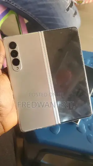 Samsung Galaxy Z Fold4 256 GB Bronze