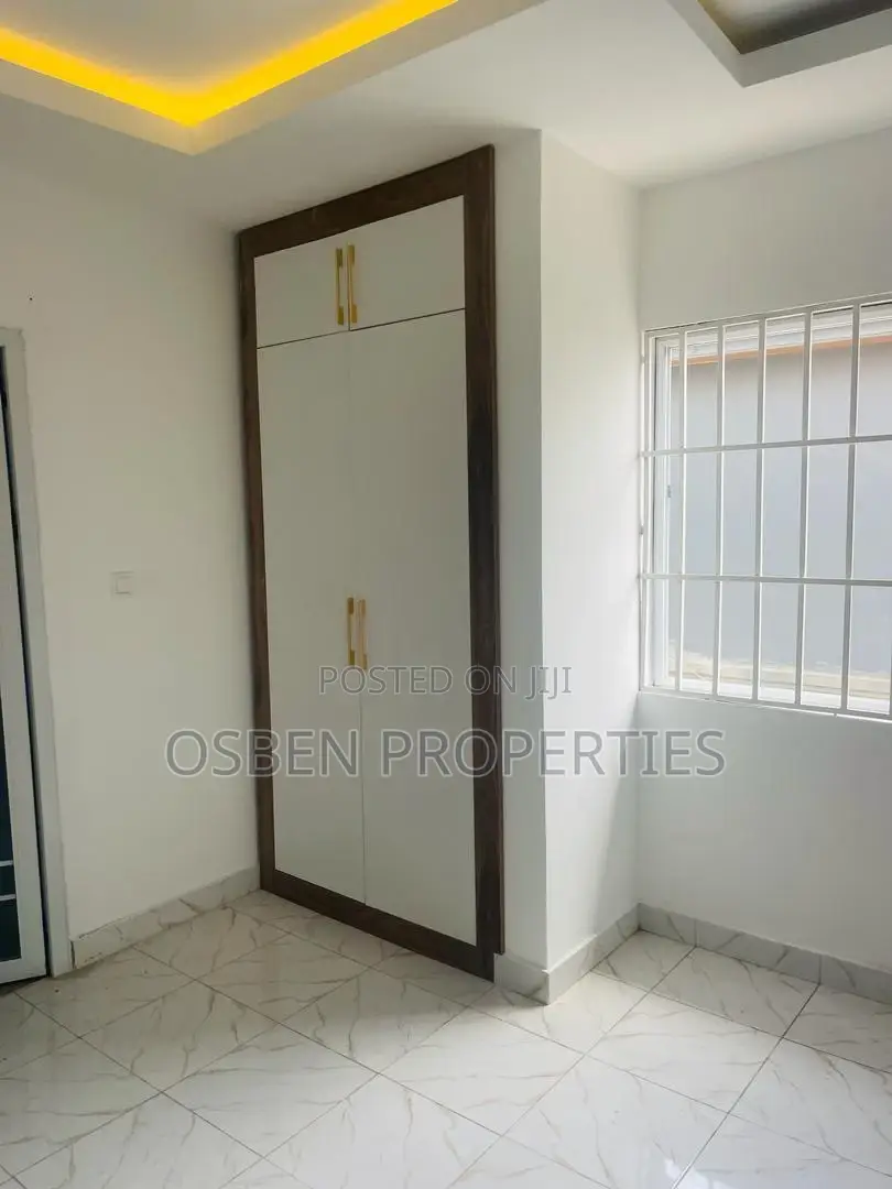 3bdrm Apartment in Pleasant Properties, Spintex for sale