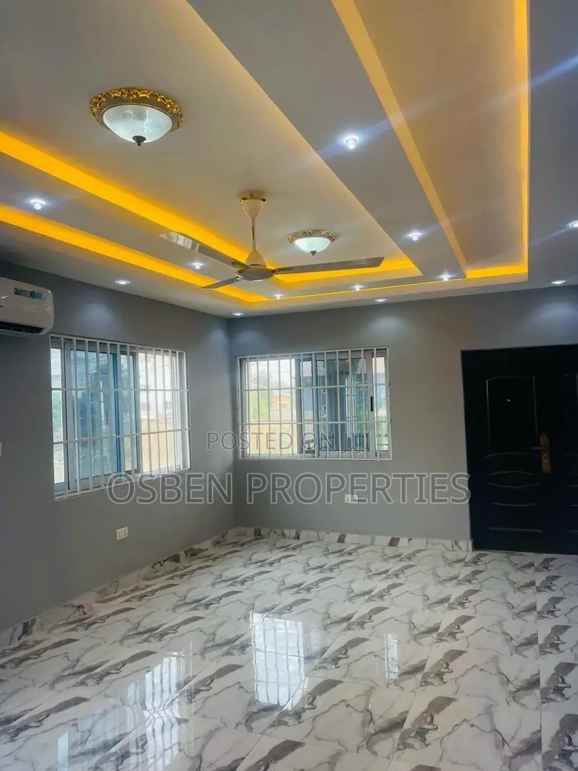 3bdrm Apartment in Pleasant Properties, Spintex for sale