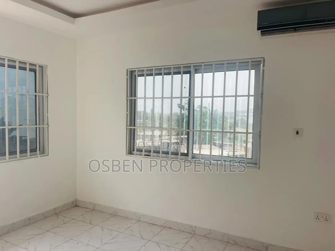 3bdrm Apartment in Pleasant Properties, Spintex for sale