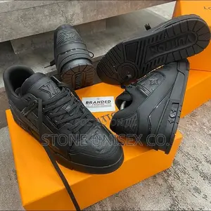 Photo - Louis Vuitton Trainer Monogram Black Sneakers